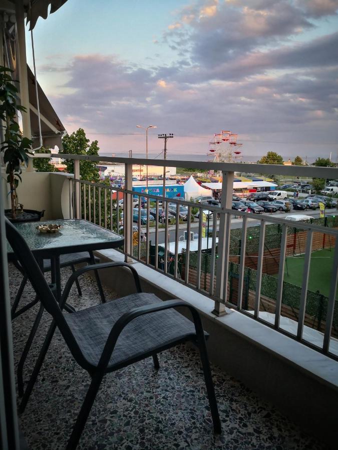 Cozy Sea View Apartment In Paralia Paralía Exterior foto
